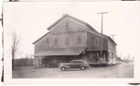 Feed mill